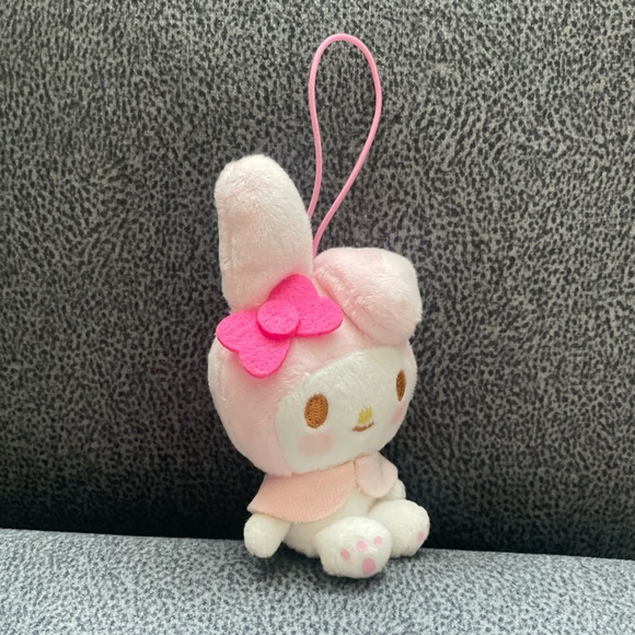 My Melody Plush Keychain (4.5”) - Picture 3 of 8